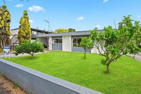 Photo of property in 1/875 Heaphy Terrace, Claudelands, Hamilton, 3214