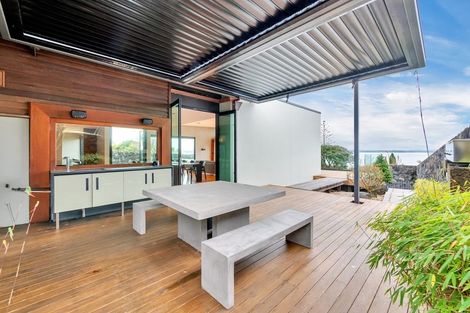 Photo of property in 51 Pacific Parade, Army Bay, Whangaparaoa, 0930