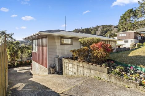 Photo of property in 35 Dalton Grove, Stokes Valley, Lower Hutt, 5019