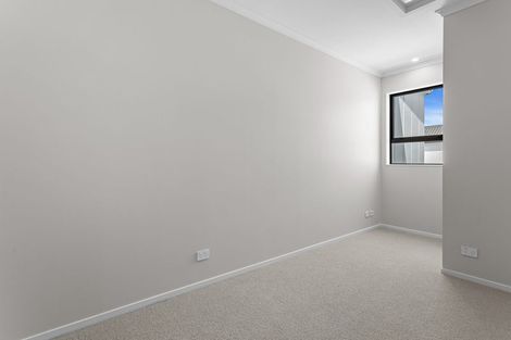 Photo of property in 5 Te Rito Road, Hobsonville, Auckland, 0616