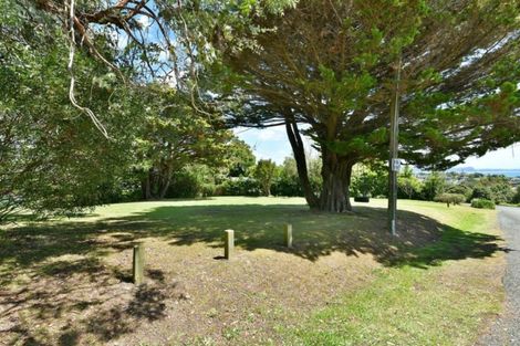 Photo of property in 8 Hiwi Crescent, Stanmore Bay, Whangaparaoa, 0932