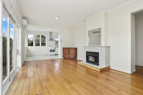 Photo of property in 1145 Kahikatea Flat Road, Waitoki, Kaukapakapa, 0871