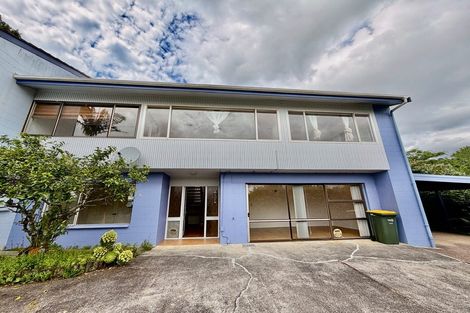 Photo of property in 2/48 Mayfair Crescent, Mairangi Bay, Auckland, 0630