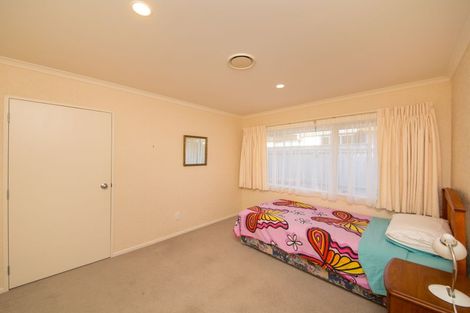 Photo of property in 158 Ruapehu Drive, Fitzherbert, Palmerston North, 4410