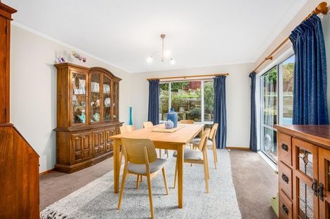 Photo of property in 2 Portage Place, Whitby, Porirua, 5024