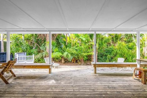 Photo of property in 30 Florance Avenue, Russell, 0202