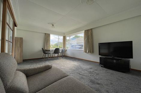 Photo of property in 5 Arthur Street, Holmes Hill, Oamaru, 9401