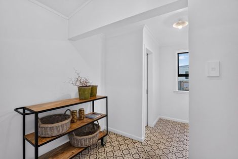 Photo of property in 70 Nelson Crescent, Napier South, Napier, 4110