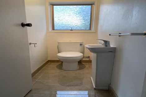 Photo of property in 2/110 Sartors Avenue, Browns Bay, Auckland, 0630