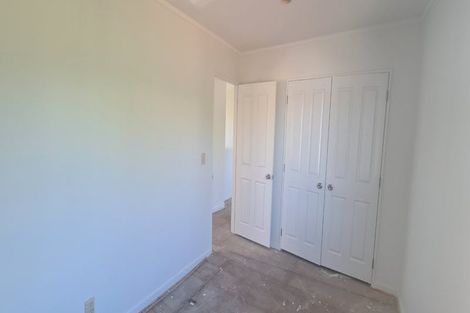 Photo of property in 19 Lockington Avenue, Henderson, Auckland, 0612