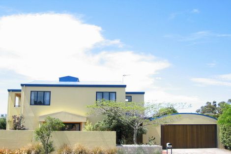 Photo of property in 1/22 Aston Drive, Waimairi Beach, Christchurch, 8083