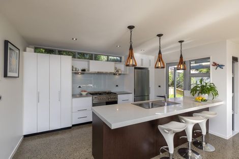 Photo of property in 21 Metzenthin Close, Raumati South, Paraparaumu, 5032