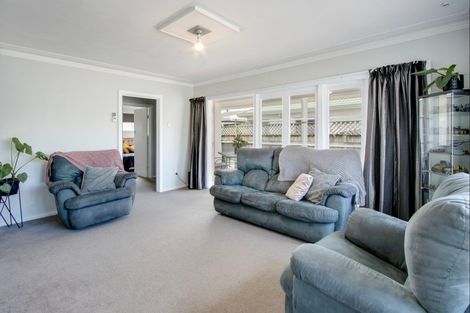 Photo of property in 58 Meeanee Road, Taradale, Napier, 4112