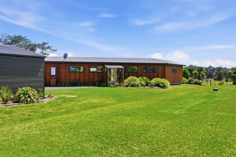 Photo of property in 4037b Far Road North, Pukenui, 0484
