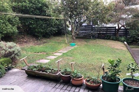 Photo of property in 8 Winston Street, Crofton Downs, Wellington, 6035