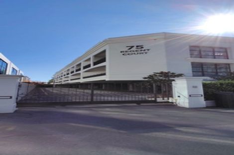 Photo of property in Regent Courts, 9/75 Gloucester Street, Christchurch Central, Christchurch, 8013