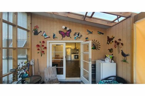 Photo of property in 242 Pine Hill Road, Dalmore, Dunedin, 9010