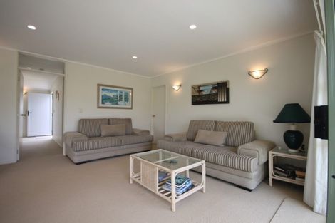 Photo of property in 16 Coronation Row, Pauanui, Hikuai, 3579