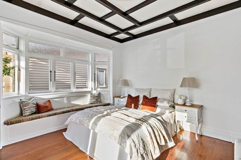 Photo of property in 118a Hutchinson Avenue, New Lynn, Auckland, 0600