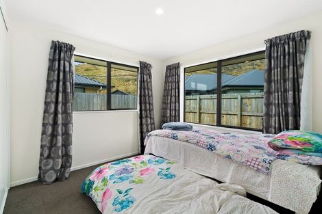 Photo of property in 48 Myles Way, Lower Shotover, Queenstown, 9304