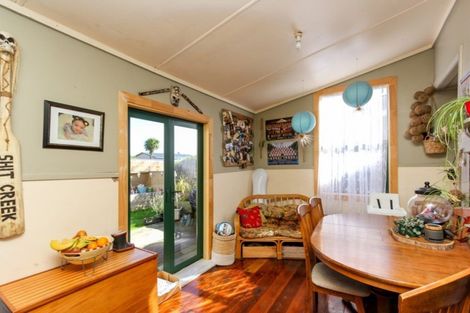 Photo of property in 63 Queen Street, Waitara, 4320