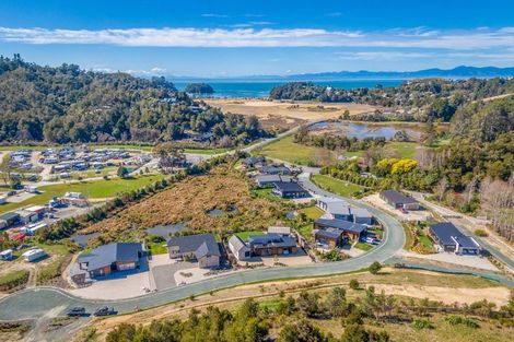 Photo of property in 18 Kahu Close, Kaiteriteri, Motueka, 7197