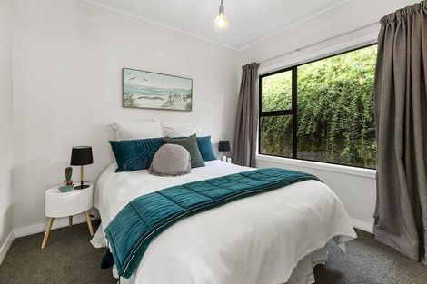 Photo of property in 44 The Drive, Tawa, Wellington, 5028