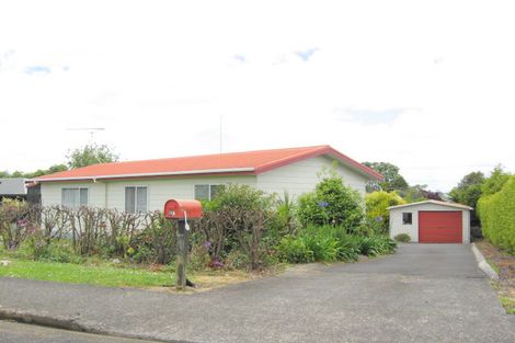 Photo of property in 30 Puriri Road, Pukekohe, 2120