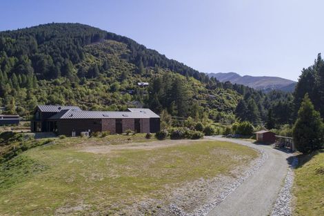 Photo of property in 1 Closeburn Road, Closeburn, Queenstown, 9371