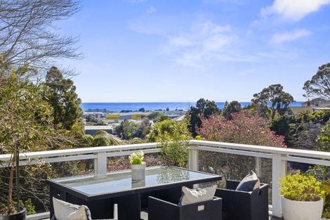 Photo of property in 5 Rogan Street, New Plymouth, 4310