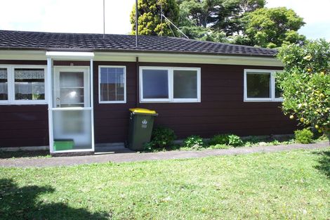 Photo of property in 2/39 Buckingham Crescent, Manukau, Auckland, 2025