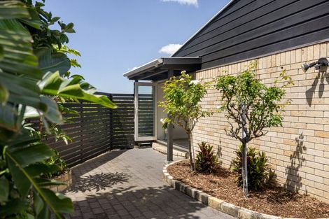 Photo of property in 65 Hinewa Road, Otumoetai, Tauranga, 3110