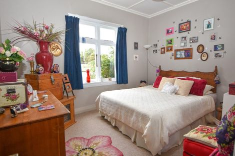 Photo of property in 214 High Street South, Carterton, 5713