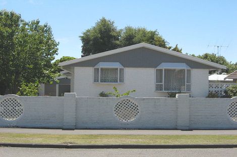 Photo of property in 70 Cottonwood Street, Parklands, Christchurch, 8083