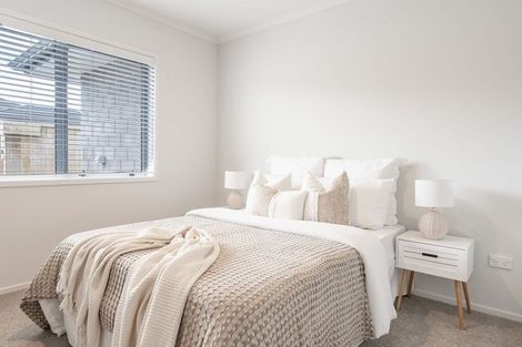 Photo of property in 100 Puhirake Crescent, Pyes Pa, Tauranga, 3112