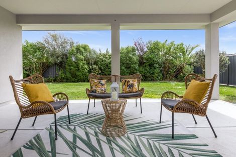 Photo of property in 19 Haast Place, Poraiti, Napier, 4112