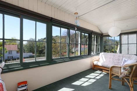 Photo of property in 140 Nile Street, Nelson, 7010