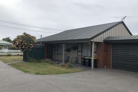 Photo of property in 1/21 Wilson Street, Islington, Christchurch, 8042