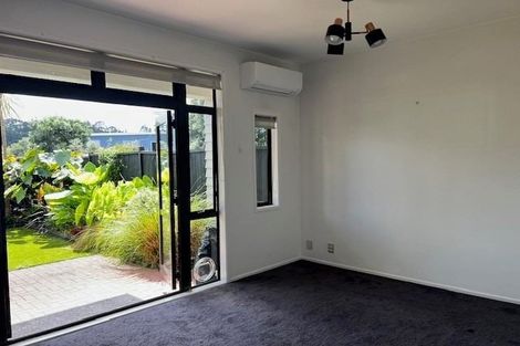 Photo of property in The Grange, 69/92 Bush Road, Albany, Auckland, 0632