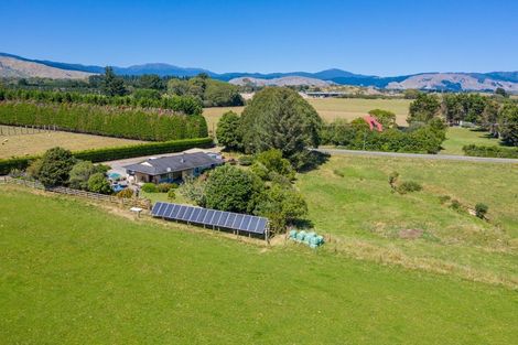 Photo of property in 24 Taylors Road, Otaki, 5583