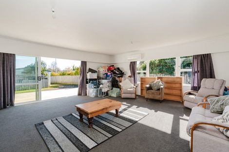 Photo of property in 10 Griffiths Place, Claudelands, Hamilton, 3214