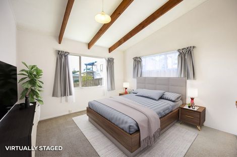 Photo of property in 2/191 Titirangi Road, Titirangi, Auckland, 0604