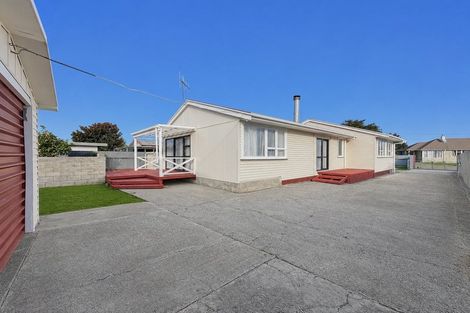 Photo of property in 21 Cranby Crescent, Onekawa, Napier, 4110