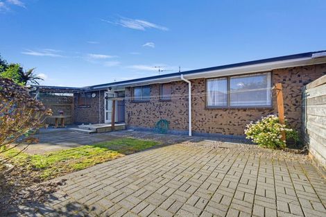 Photo of property in 10b Taurus Place, Kawaha Point, Rotorua, 3010
