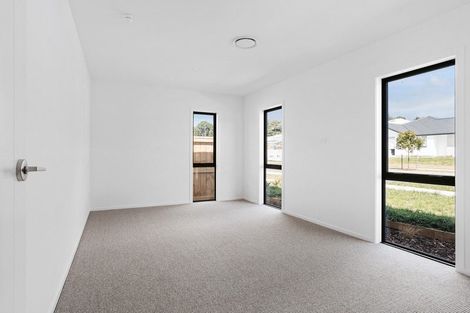 Photo of property in 6 Snapper Crescent, Omokoroa, 3114