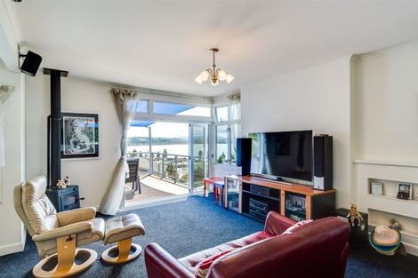 Photo of property in 5 Milton Terrace, Hospital Hill, Napier, 4110