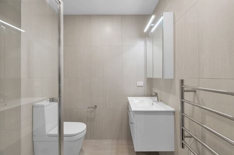 Photo of property in 104/2 Ko Street, Northcote, Auckland, 0627