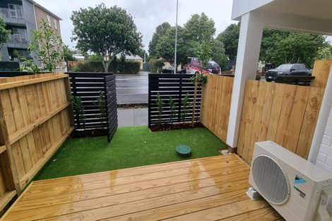 Photo of property in 4/168 Rosebank Road, Avondale, Auckland, 1026