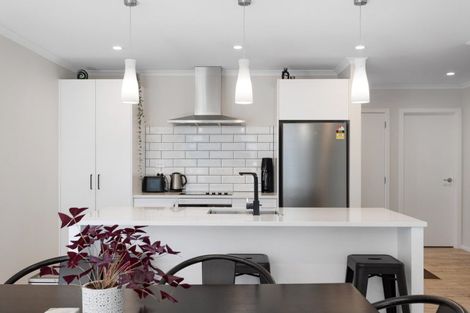 Photo of property in 5 Ernie Way, Mount Maunganui, 3116