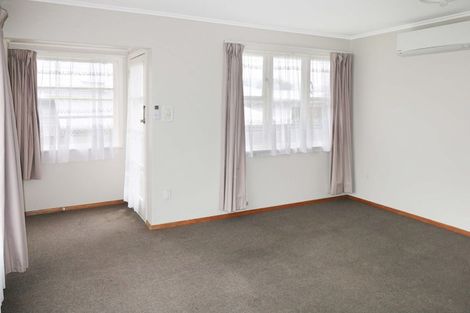 Photo of property in 1/19 Mangaroa Hill Road, Maoribank, Upper Hutt, 5018